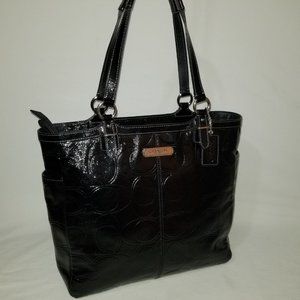 Coach 19818 North South Signature Patent Tote